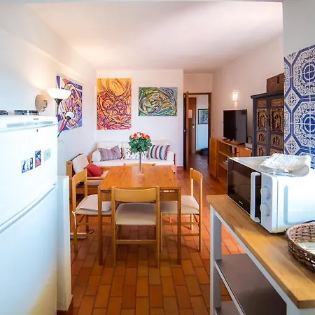 A02 - Dona Ana 1 Bed Lagos